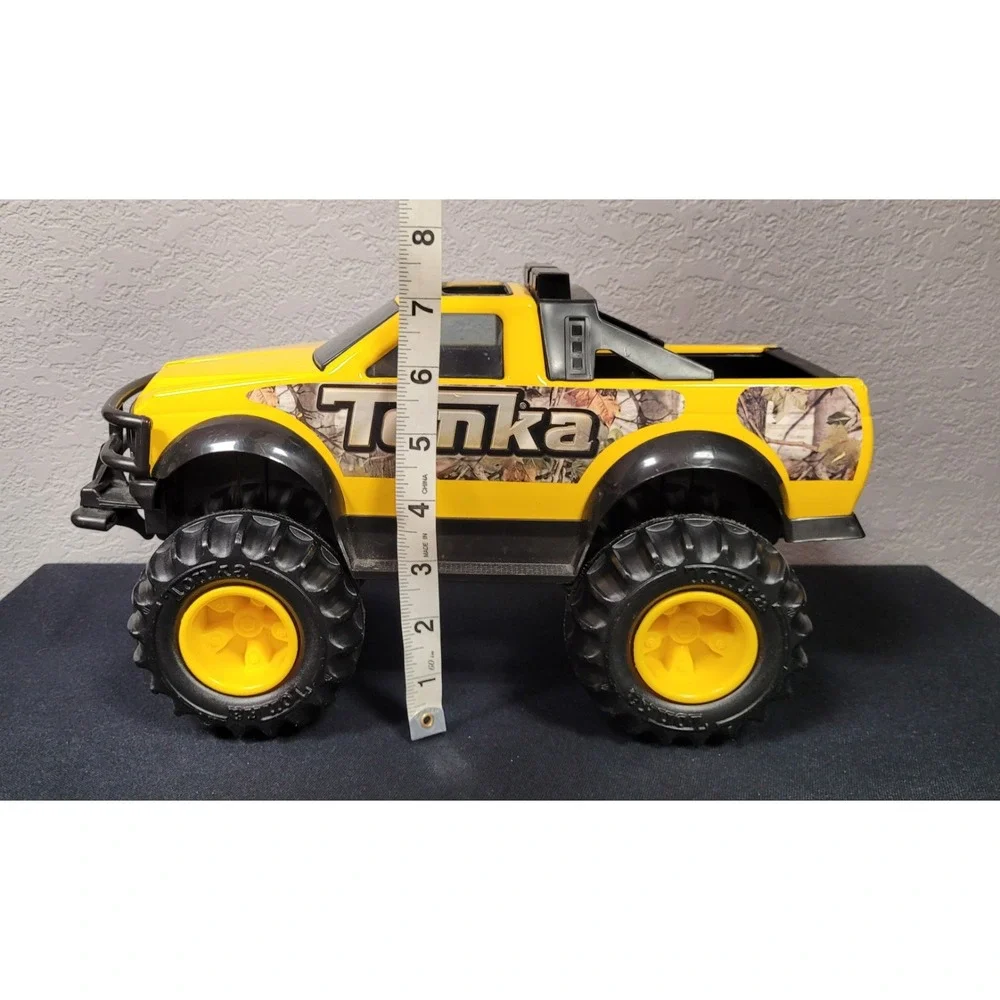 Tonka Steel Classics 4x4 Pickup Truck 2012 Funrise Tonka Hasbro #92013 (no winch